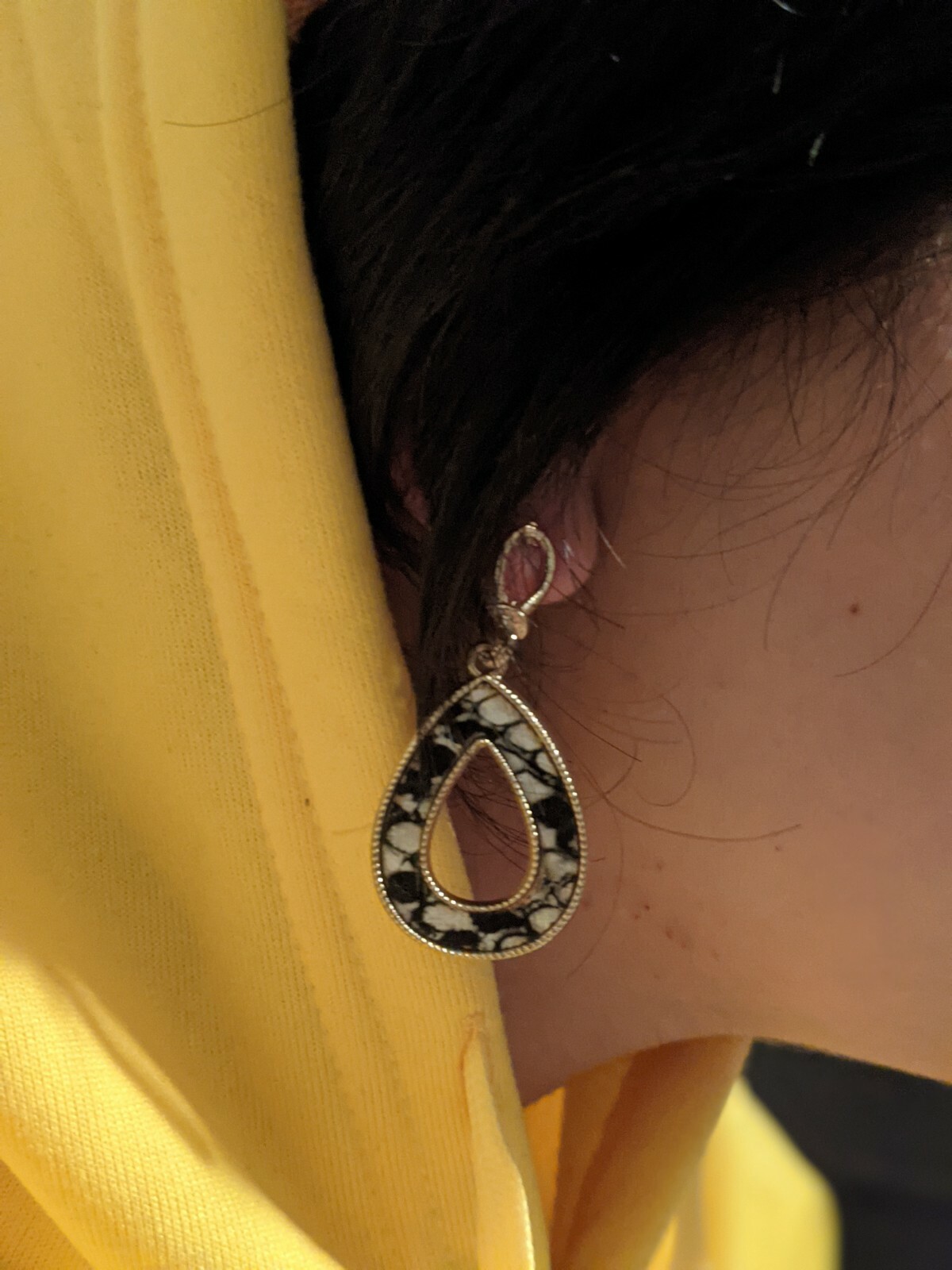 New Fashion 1Pair Water Drop Dangle Earrings Pave Snakeskin Beauty Women Earring