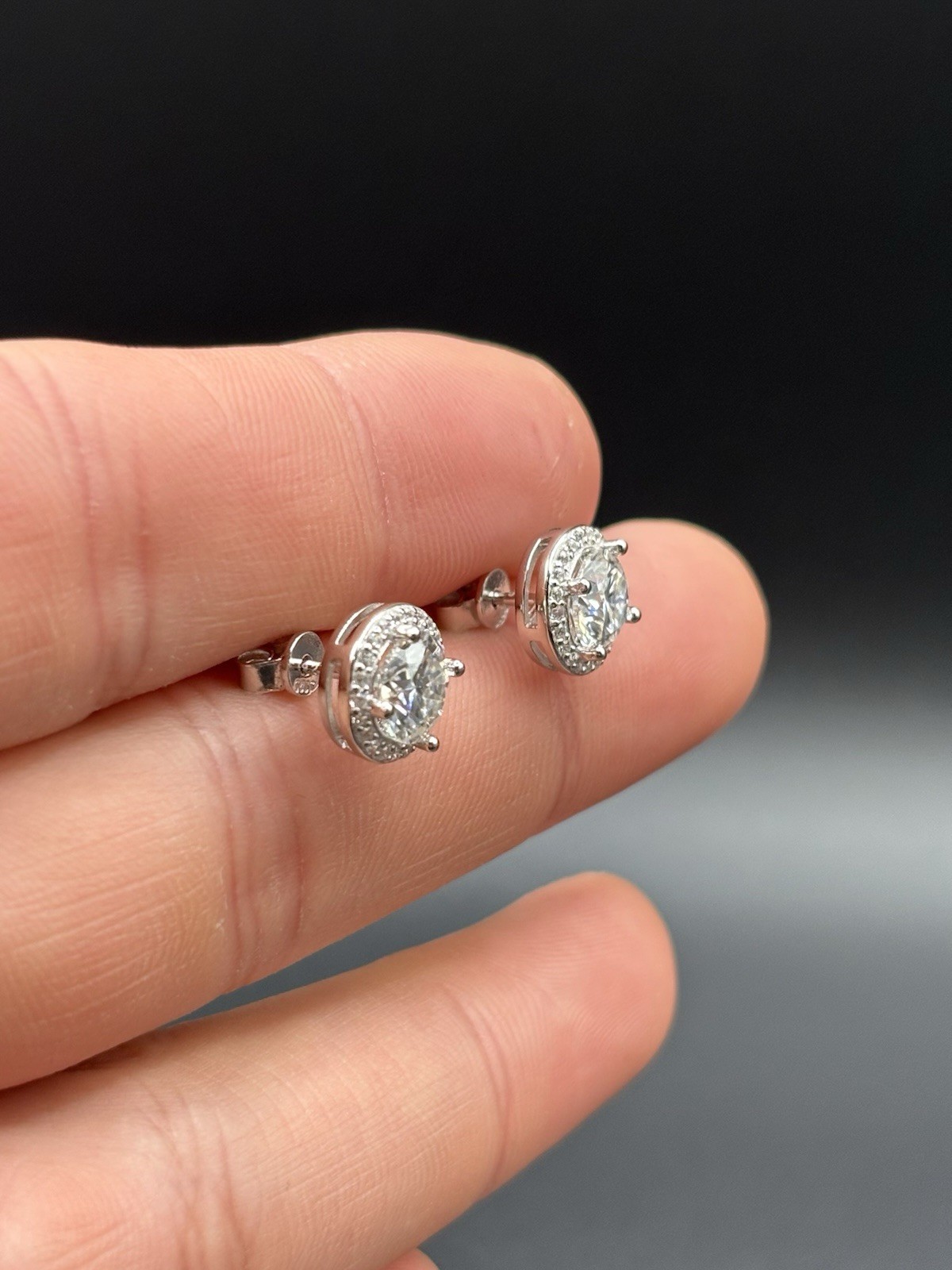 VVS1 MoissaniteRound Halo Cubic Stud Earrings Silver Tone White Butterfly Back