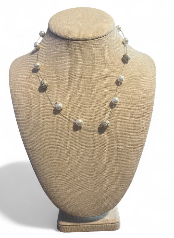 Vintage 2007 Avon “Illusion Pearlesque” Floating Strand Necklace – Faux Pearl