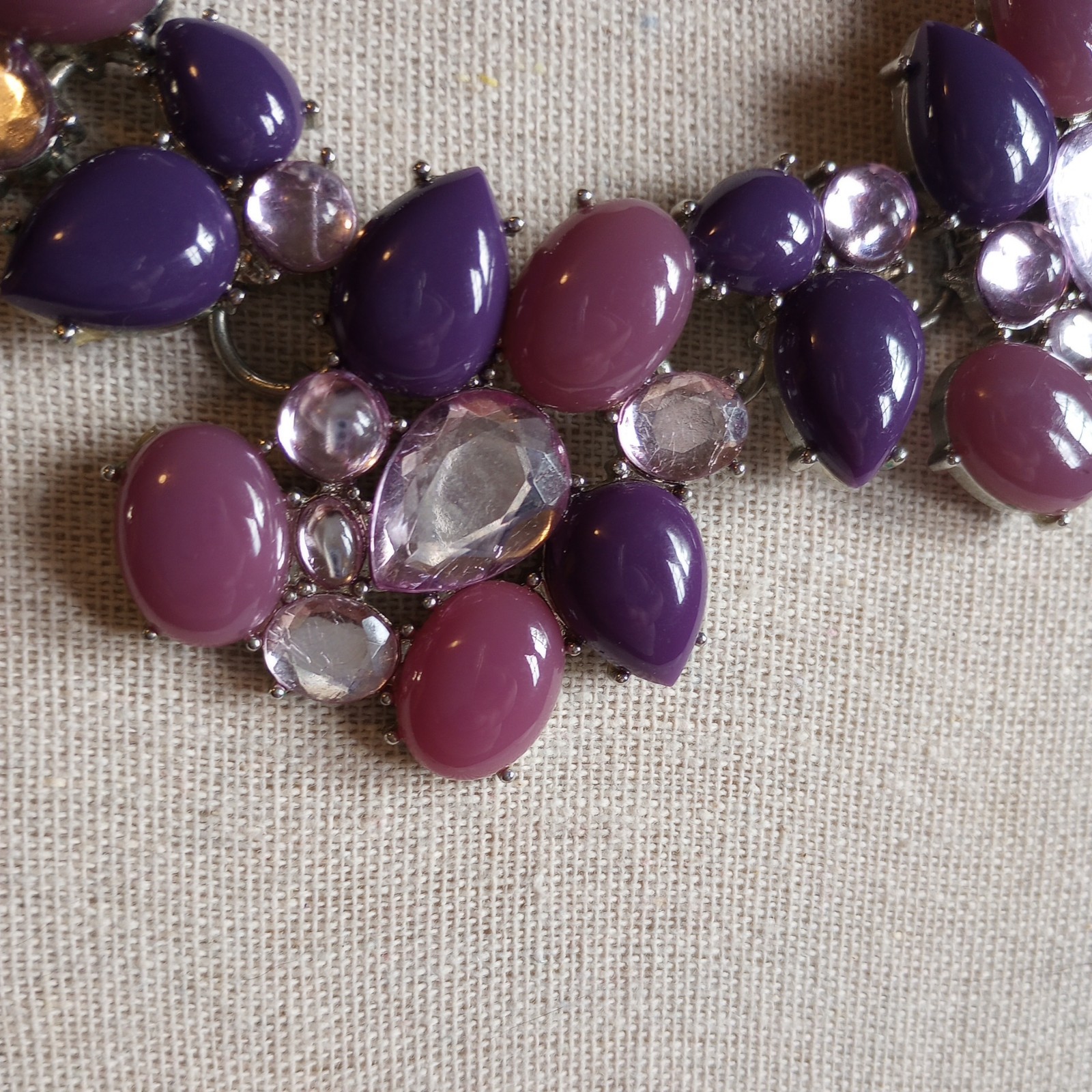 WHBM purple cabochon rose sparkling rhinestone bib statement 18″ Necklace