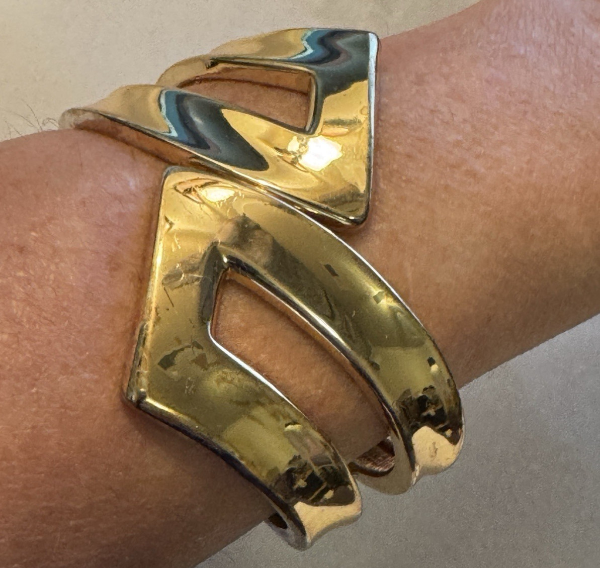 Gold Tone Geometric Hinged Cuff Bracelet Angular Sculptural Bypass Statement