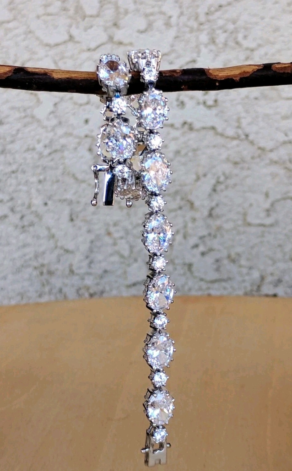 New Stauer “DiamondAura” Oval & Round CZ Brilliant Bracelet, Sterling, 7.5″ Fit