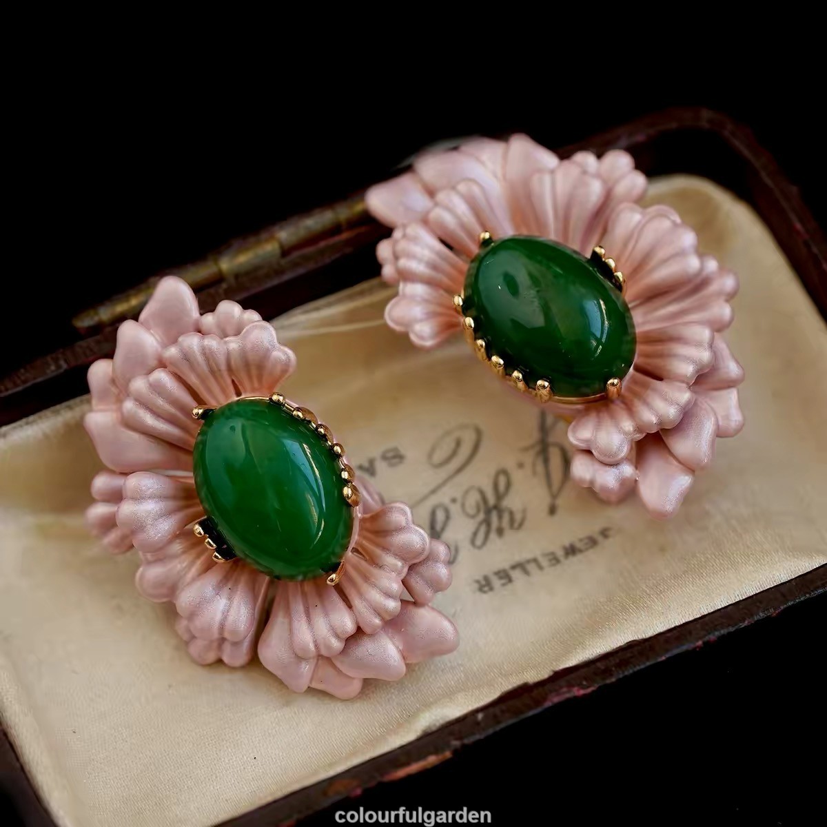 Vintage Pink Natural Stone Enamel Gold plated Flower Style earring for woman