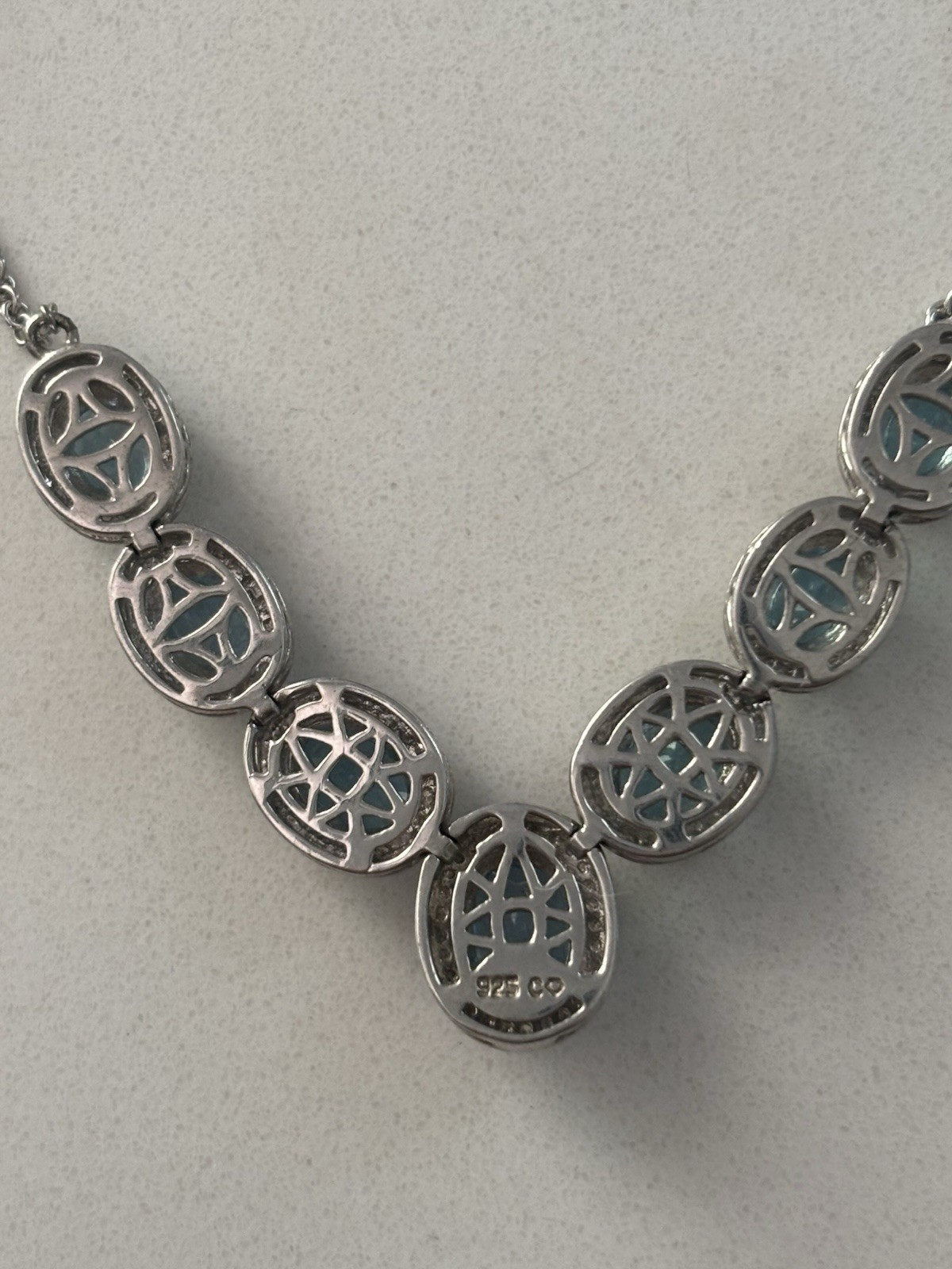 925 Sterling Silver Signed KAY Jeweler’s Blue Topaz Oval Crystal, 7 Stones