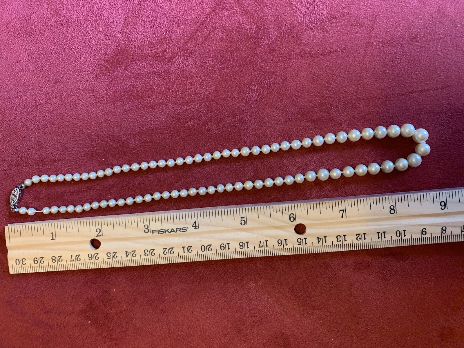 White Pearl Beaded Necklace Round Beads Ball/Bead Chain 18 in