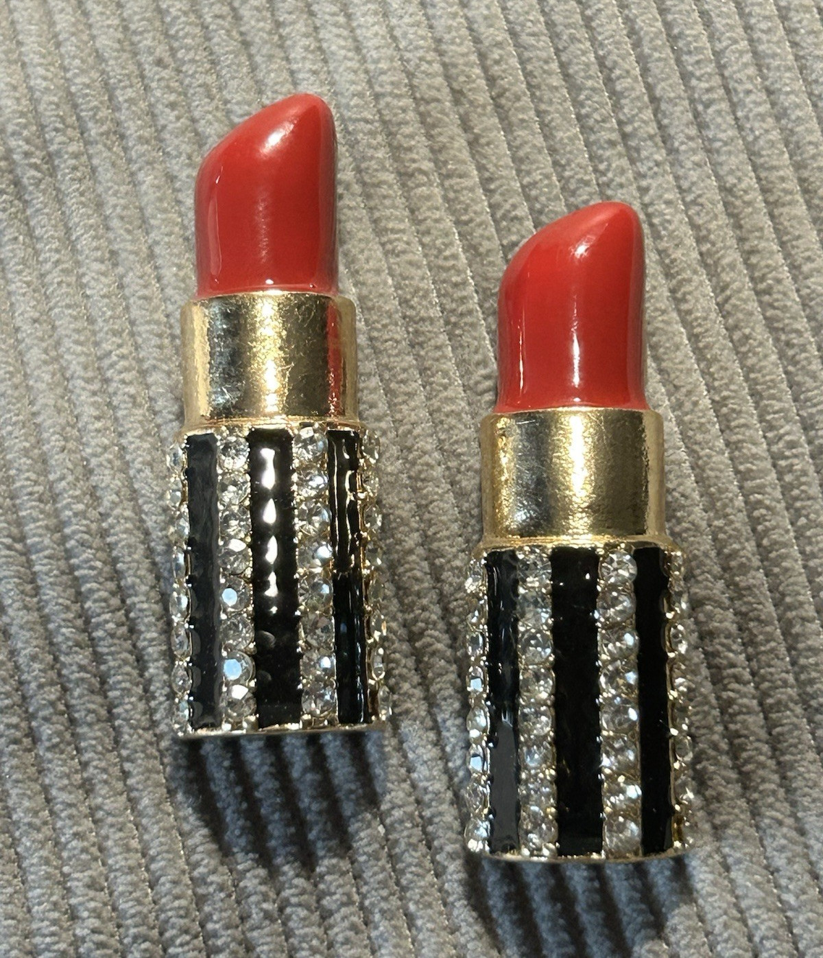 Gold Tone Lipstick Shape Stud Earrings Simulated Clear Crystal Rhinestones