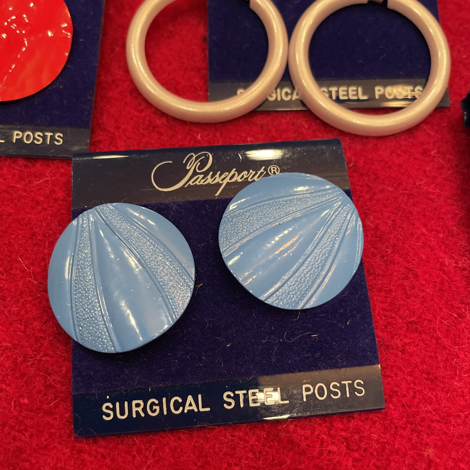 Lot Of 7 Pair New Earrings On Card Passeport Brand Plastic And Metal Pierced