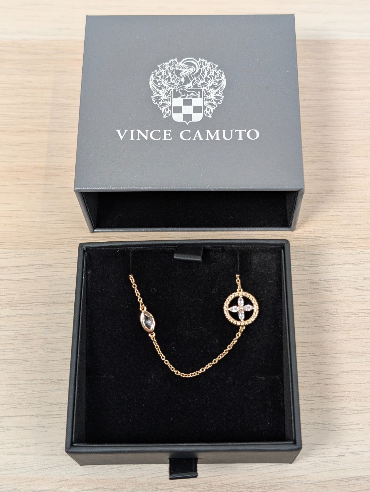 Vince Camuto Gold Tone Rhinestone 4-Leaf Clover Necklace Chain 17″-22″ NIB