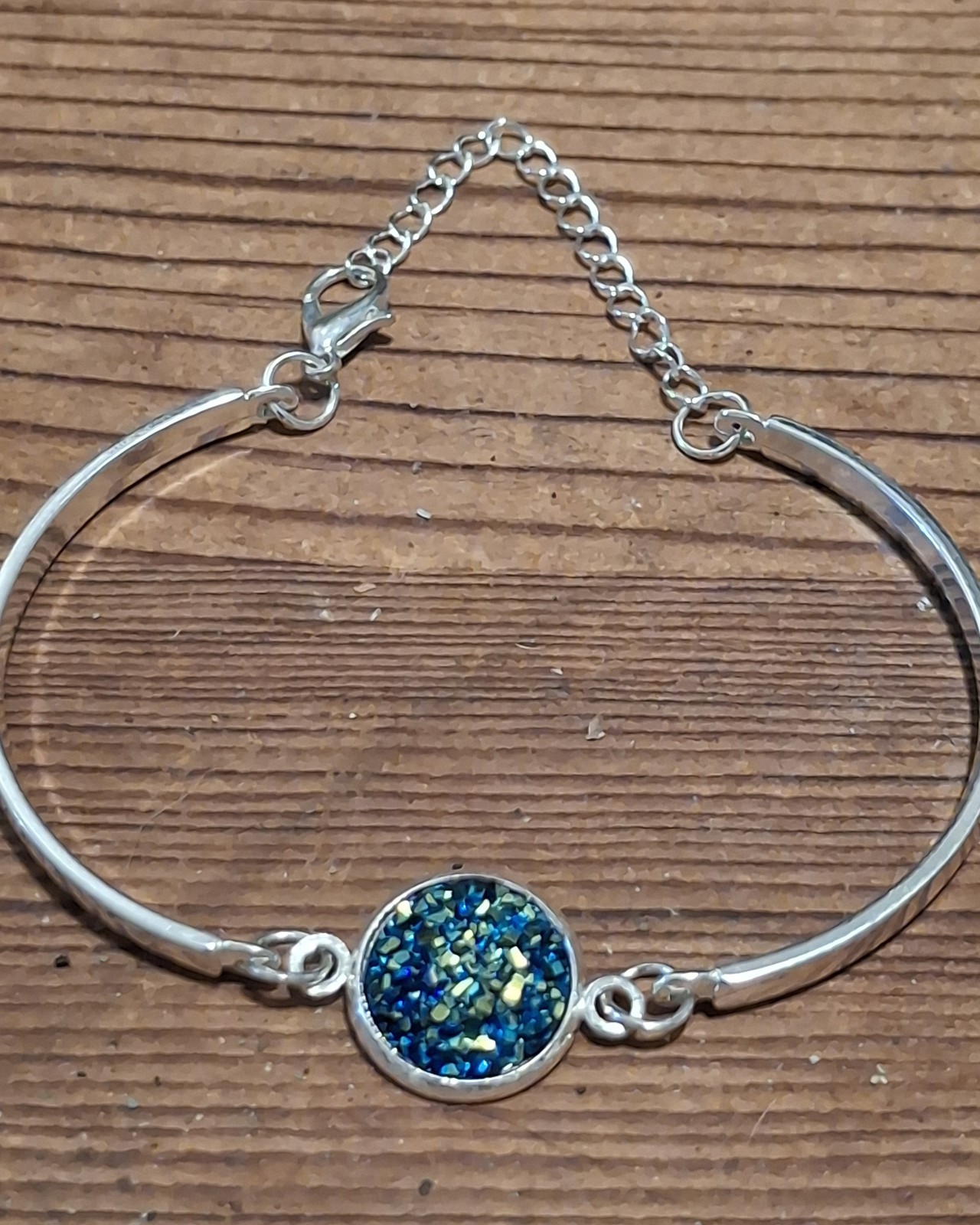 Faux Druzy Jewelry Set Bracelets & Stud Earrings Pink Blue Iridescent Silver