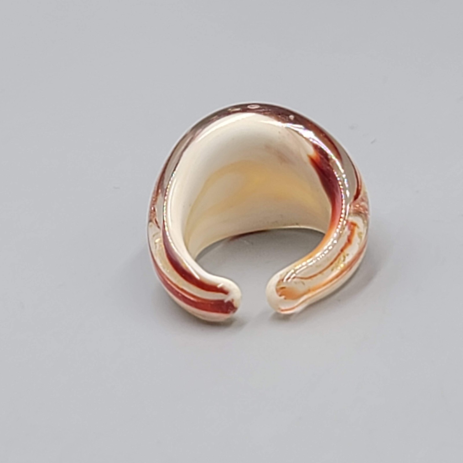 Multicolor Glass Wrap Cocktail Ring Womens Size 7 Gold Red Swirl Band Bold