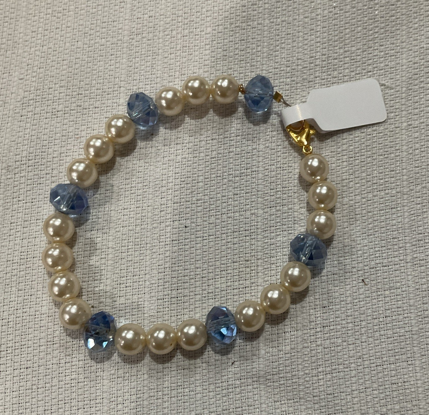 Faux Pearl & Blue Crystal Beaded Stretch Bracelet Ivory Gold Tone No Clasp