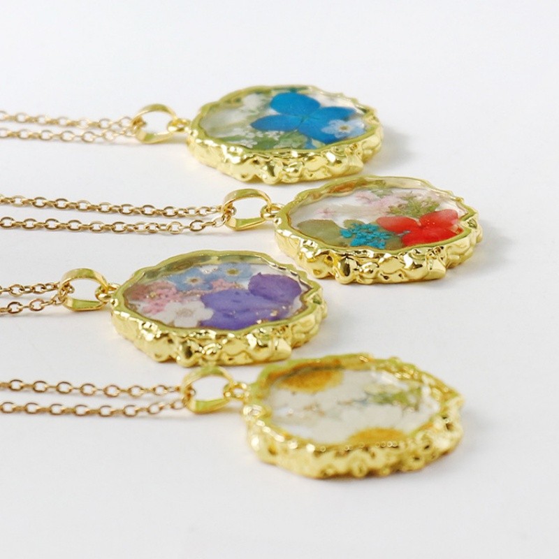 Handmade Pressed Real Dried Flower Resin Pendant Necklace Chain Neckla Jewelry