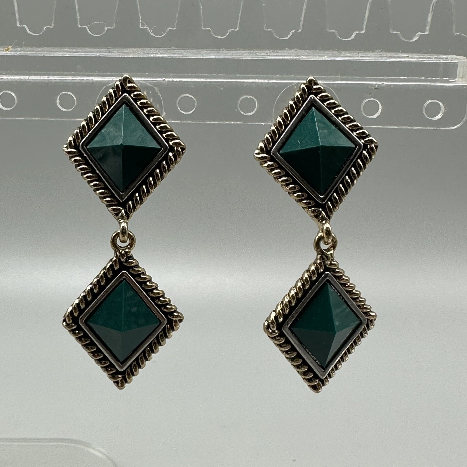 Green Dangle Earrings Gold Silver Tone Rope Edge Geometric Statement Jewelry