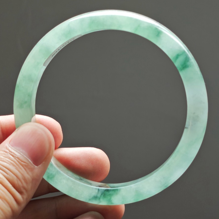 62mm Burma Natural Ice Green Jadeite Bracelet Emerald Jade Bracelet Bangle 4025
