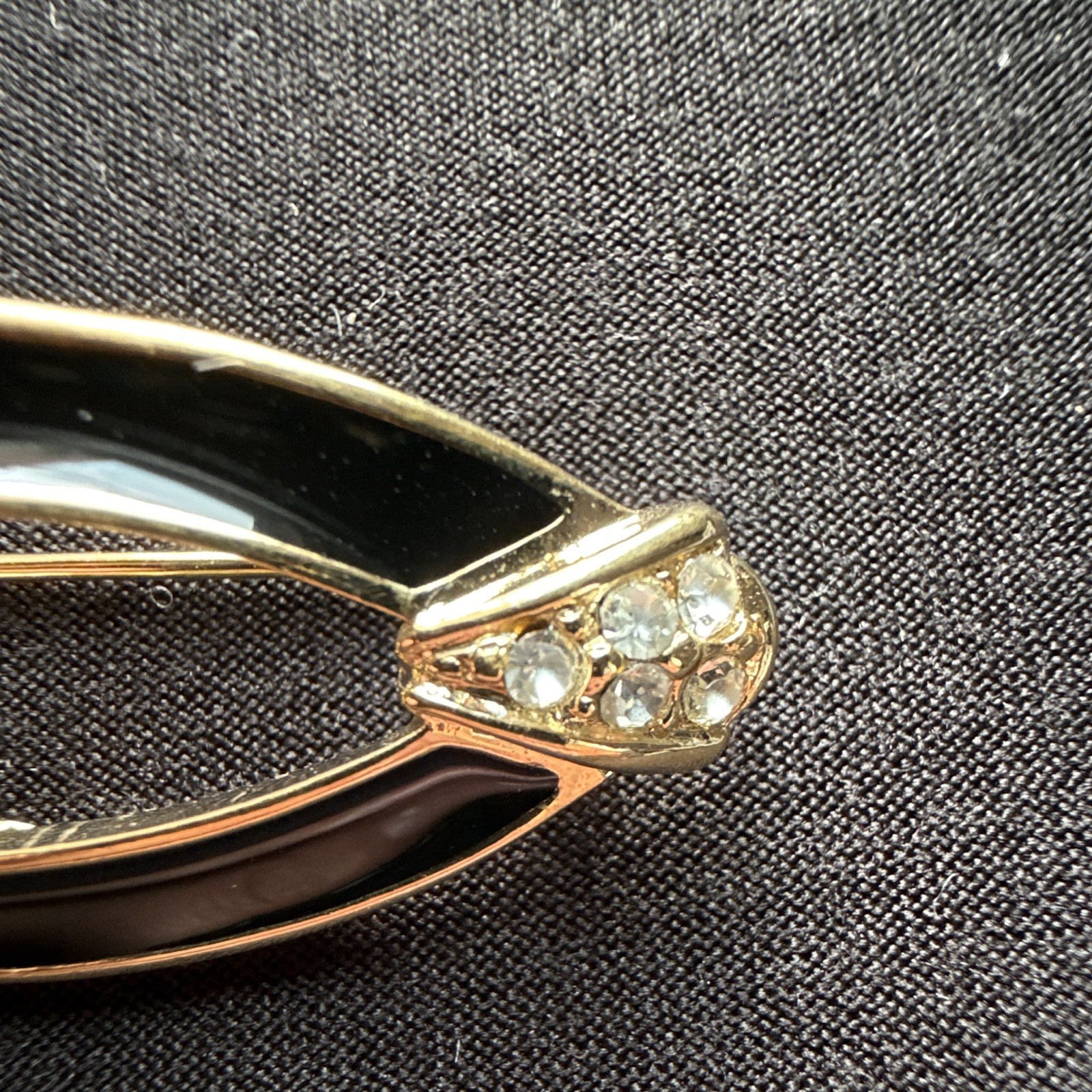 Vintage Trifari Signed Gold Tone Black Enamel Oval Brooch Pin w/ Rhinestones