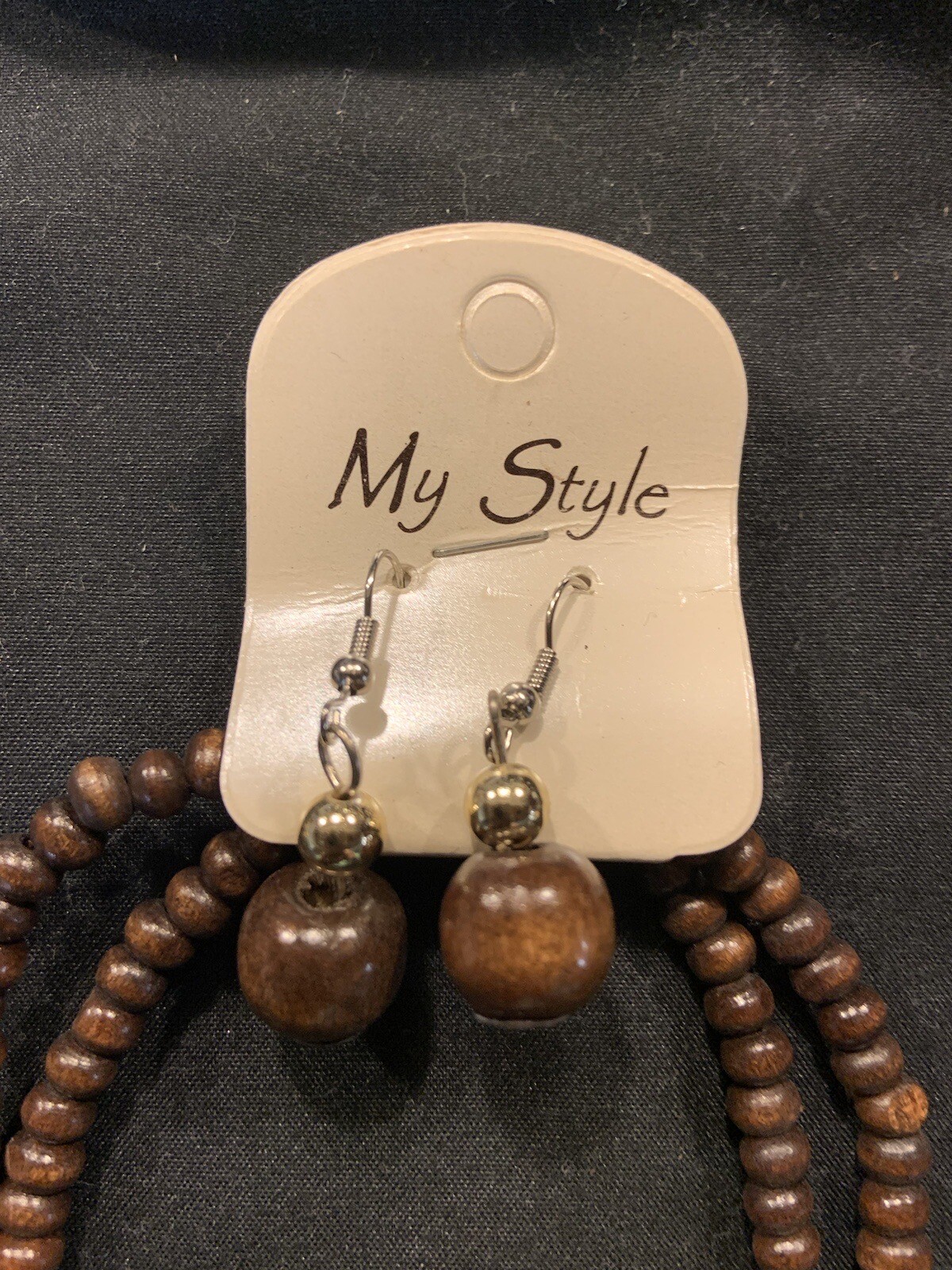 NWT Fashion Animal Print Elastic Wood Beaded Necklace Choice Of Brown Or Black