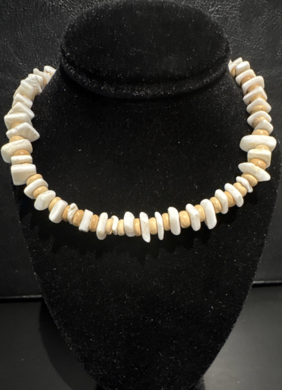 Shell Chip Beaded Necklace White Beige Beach Sea Nature Fashion 17”