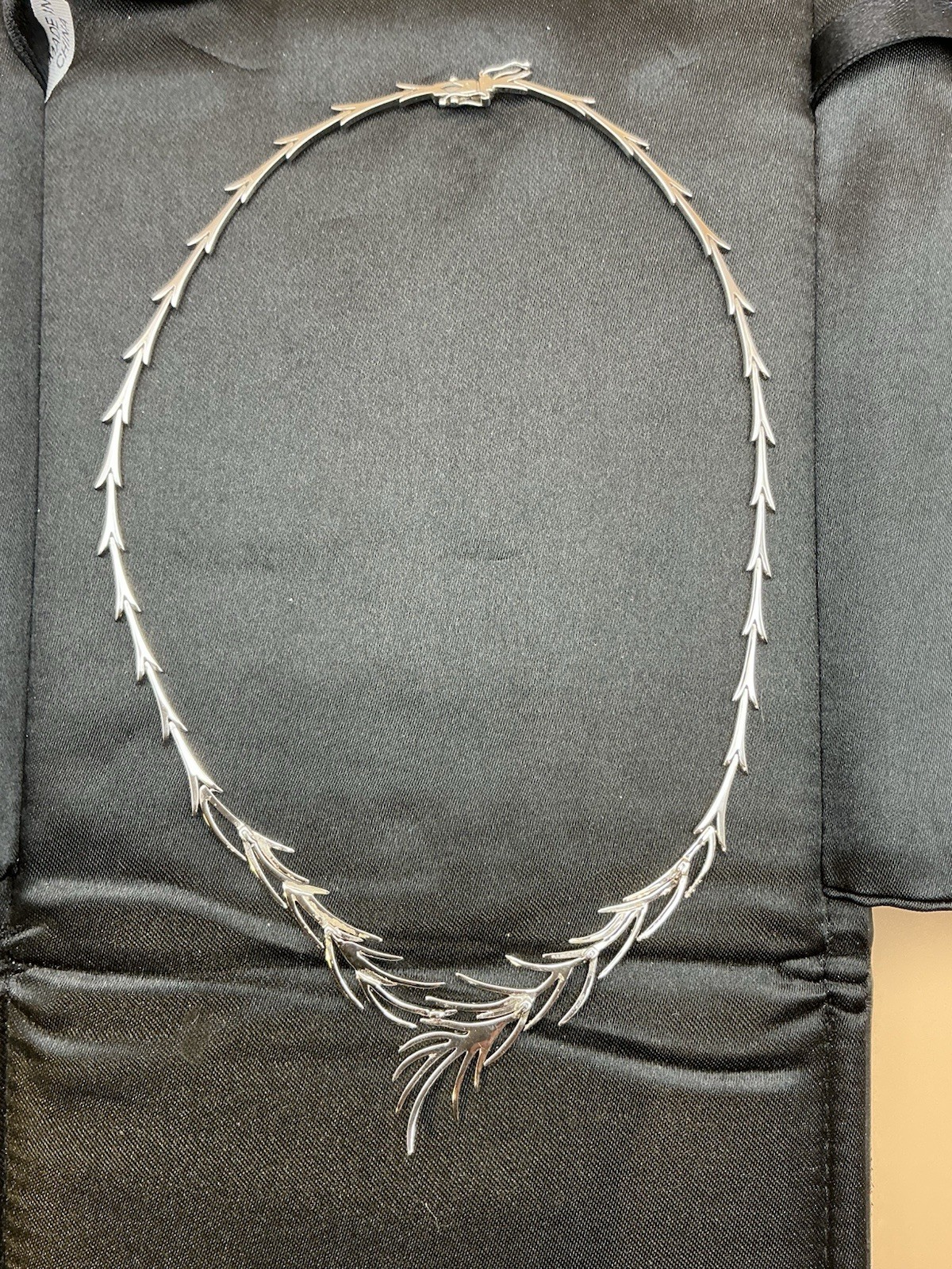 14k White Gold Tone Diamond Leaf Vine Statement Necklace Bar Link Chain