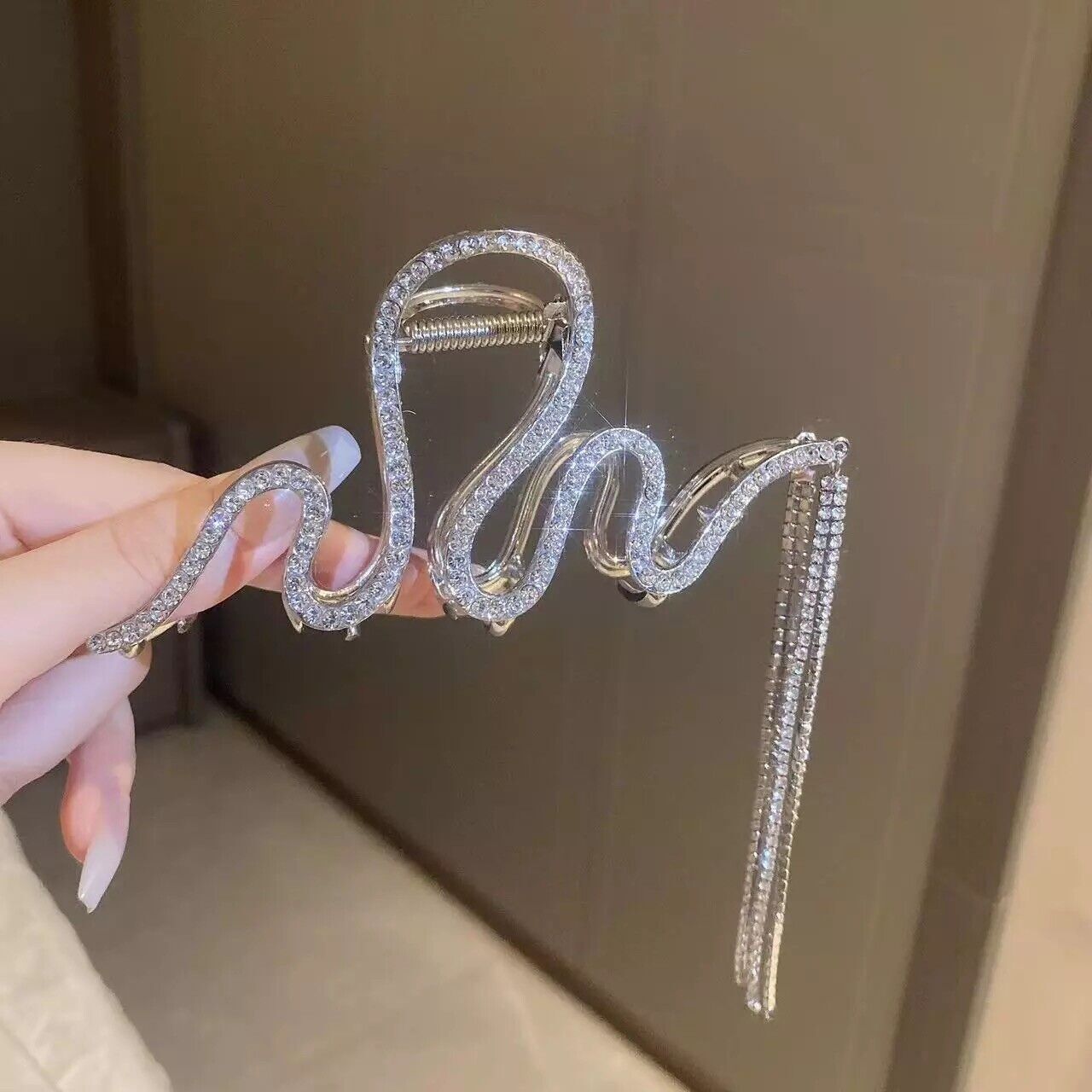 Crystal Hair Clip Rhinestone Large Snake Hair Claw Tassel Chain Flash Clamp Pin