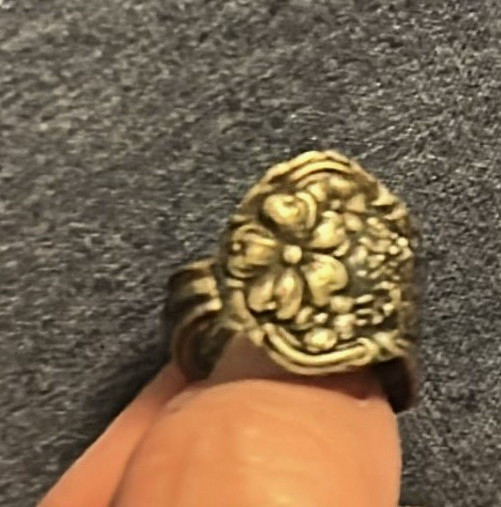 Vintage Gold-Ish Tone Adjustable Spoon Band Ring, Ring Size 8/Adjustable