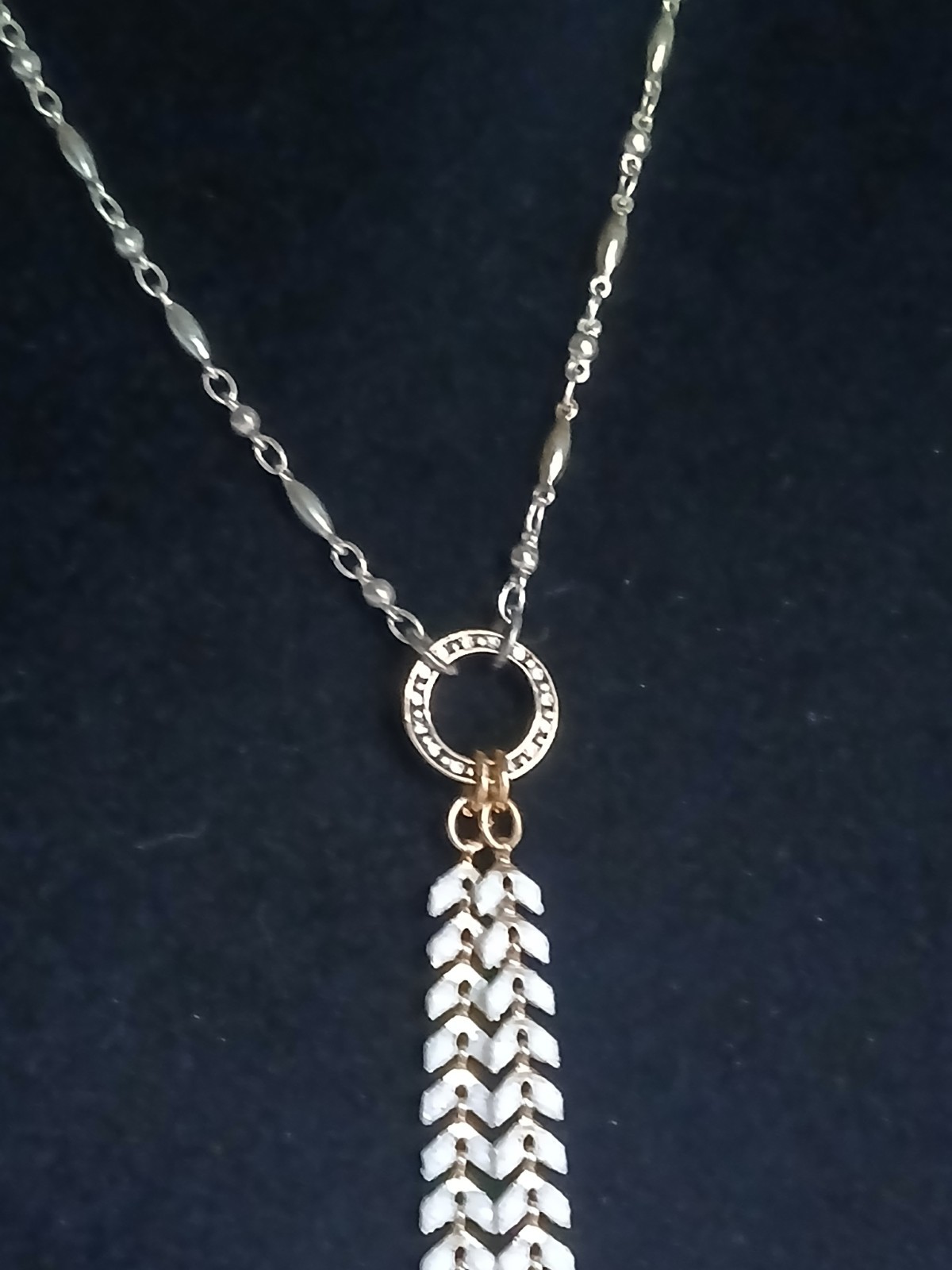 Stunning Premier Designs Glisten Necklace 34″ Nice