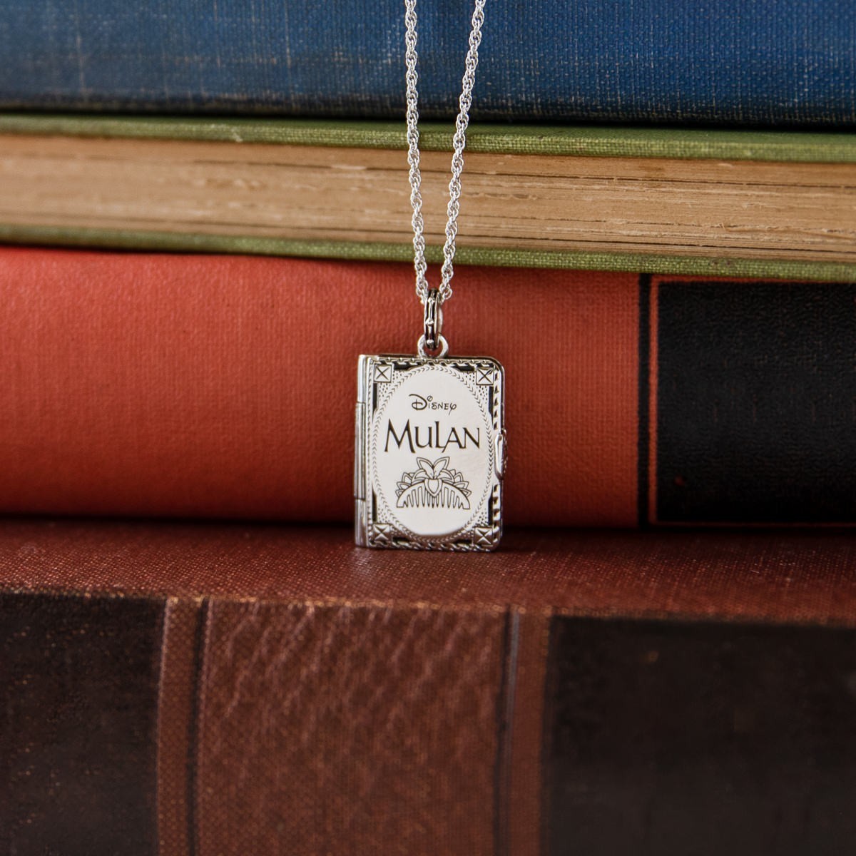 Disney X RockLove NEW ‘Mulan’ Storybook Locket Pendant Necklace Sterling Silver