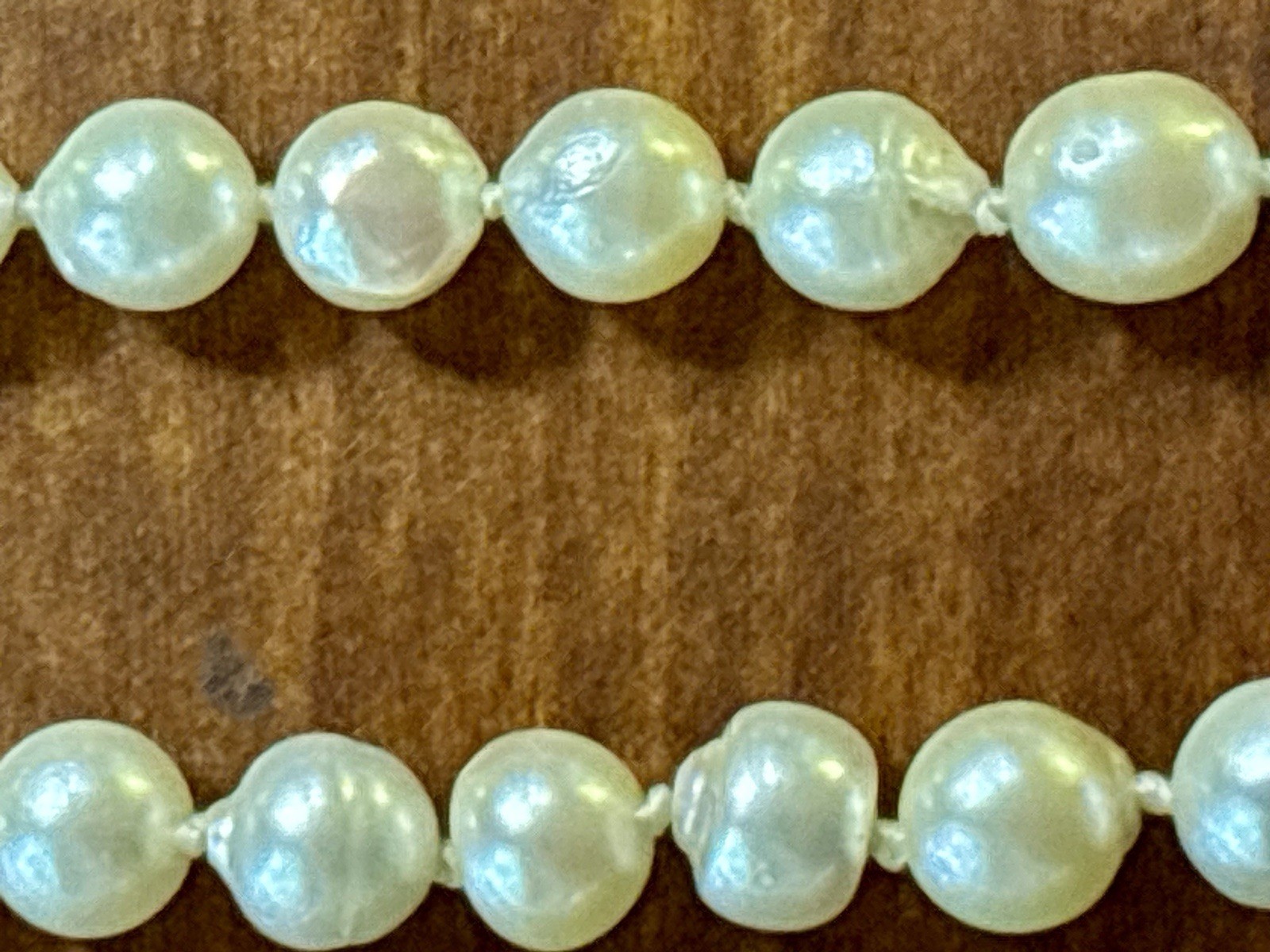 Vintage Genuine Pearl Necklace – 14K Gold Clasp Solid 585 Clasp Knotted Strand