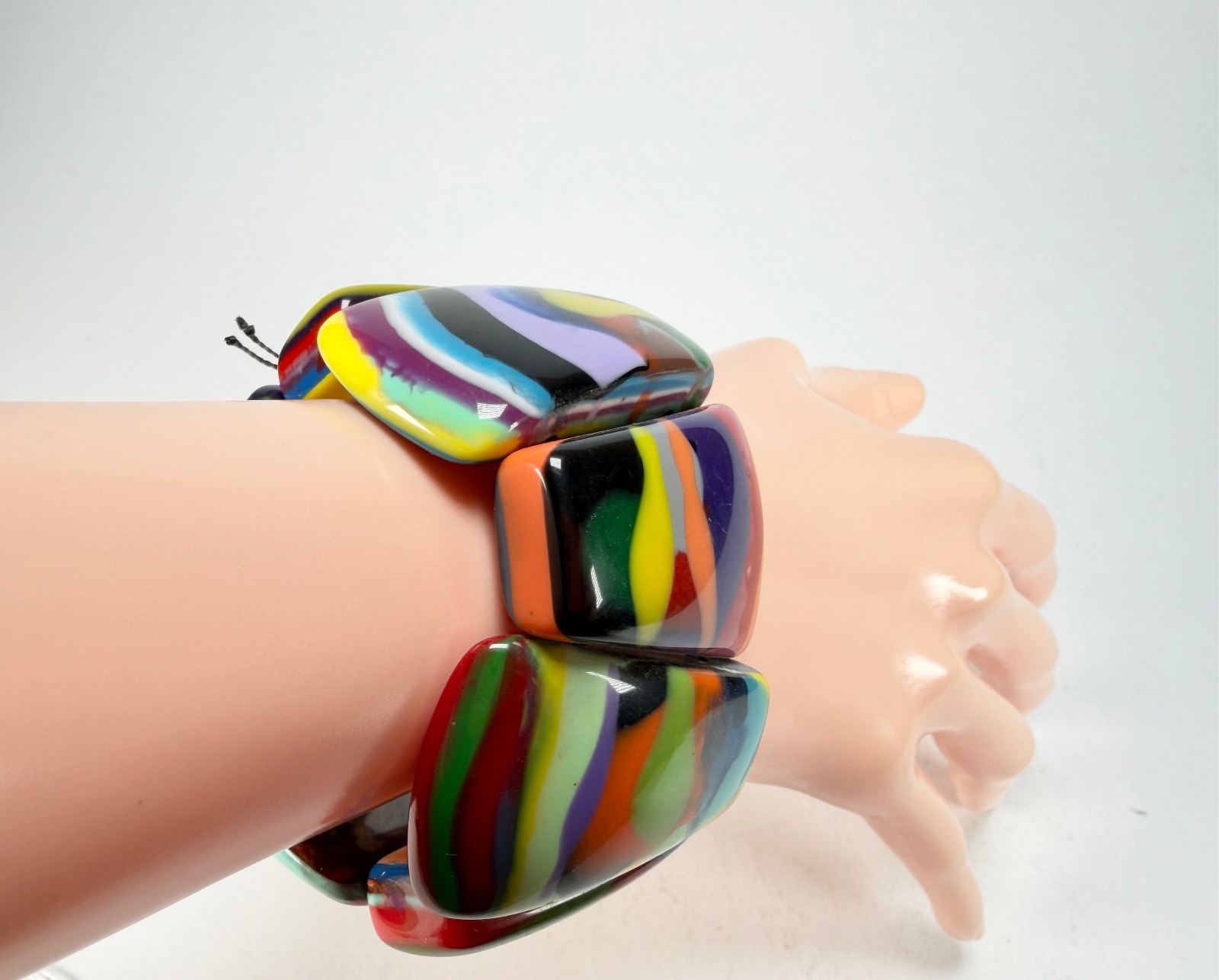 Sobral – Multi-Colour “Rimla” K Elasticated Resin Bracelet ( 004498 )