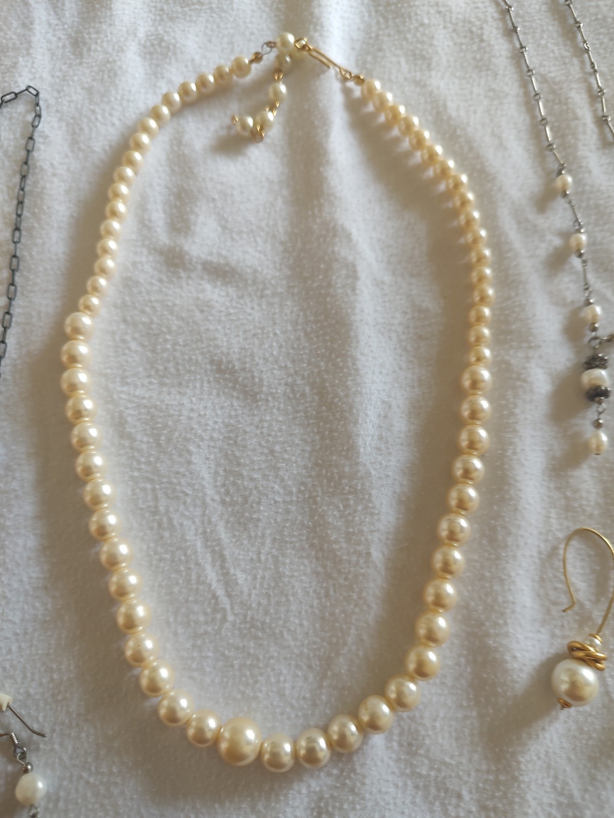 Necklaces/Earrings