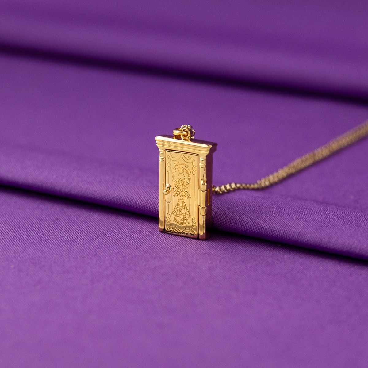 Disney X RockLove NEW ‘Encanto’ Dolores Magic Door Pendant Necklace in Gold