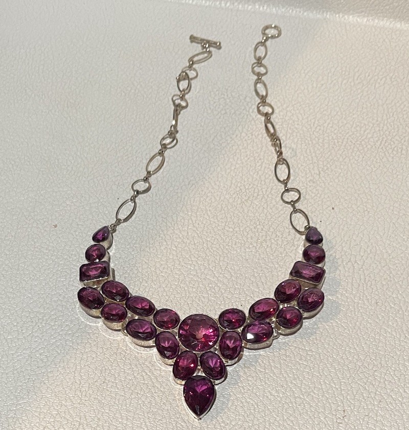 Costume jFashion Jewelry with Purple Stones, Silver Tone Metal Approx. 20 inches