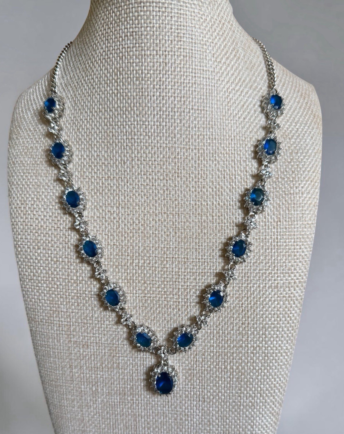 Silver Tone Blue Round Crystal Pendant Charm Cable Chain Necklace, Adjustable