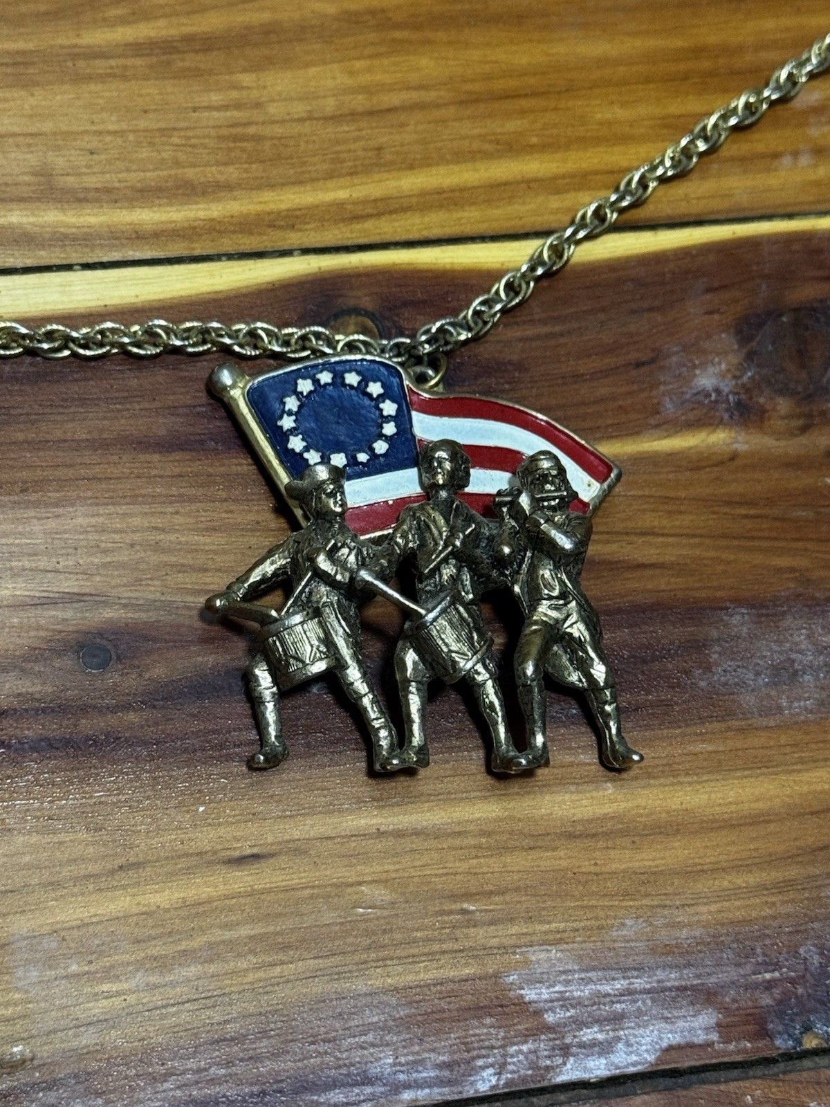 Vintage Bicentennial Spirit of 76 Pendant Necklace Metal Patriotic Americana