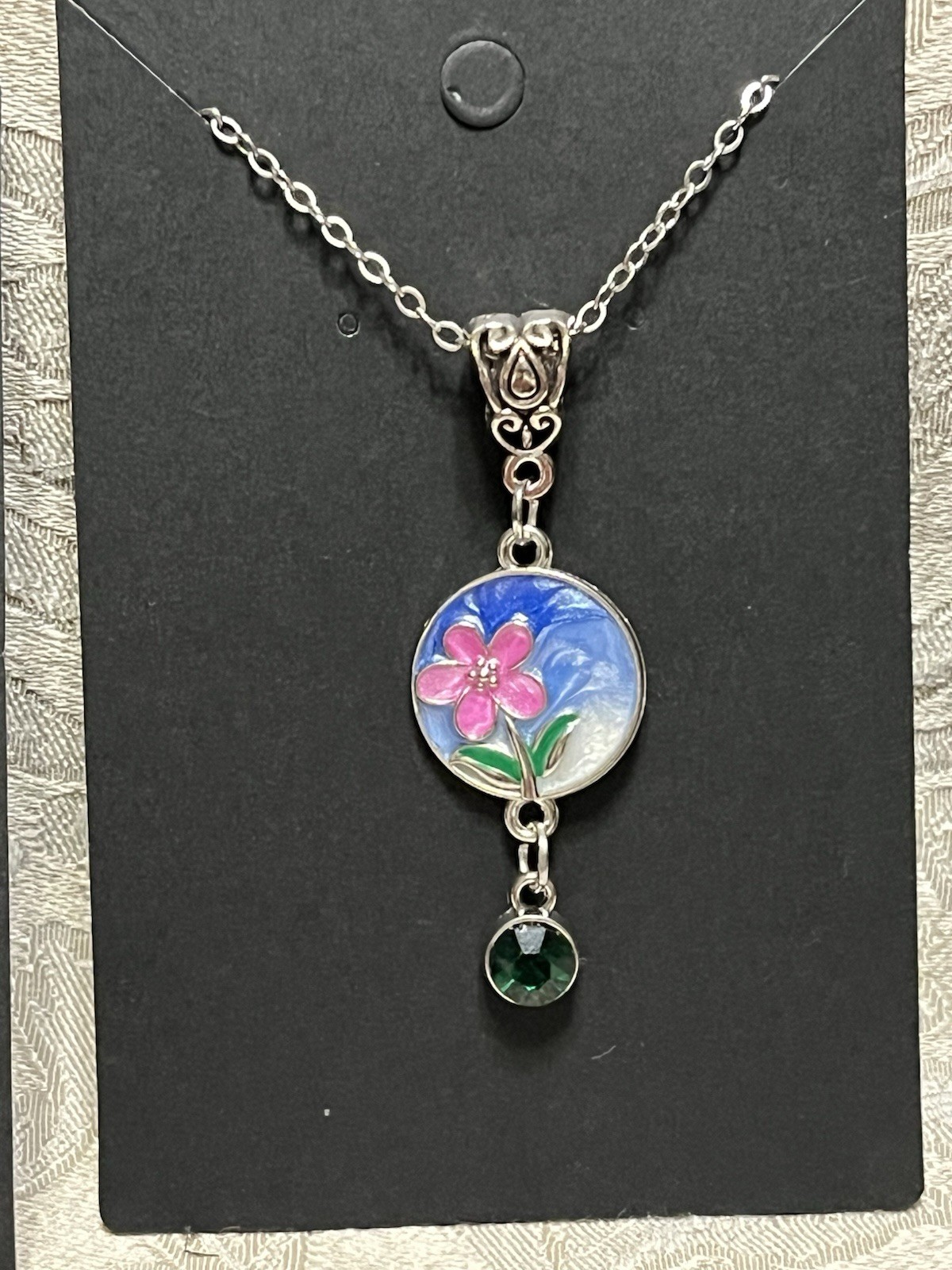 Retro Floral Gem Enamel Pendant Silver 18” Necklace Bohemian Floral Novelty