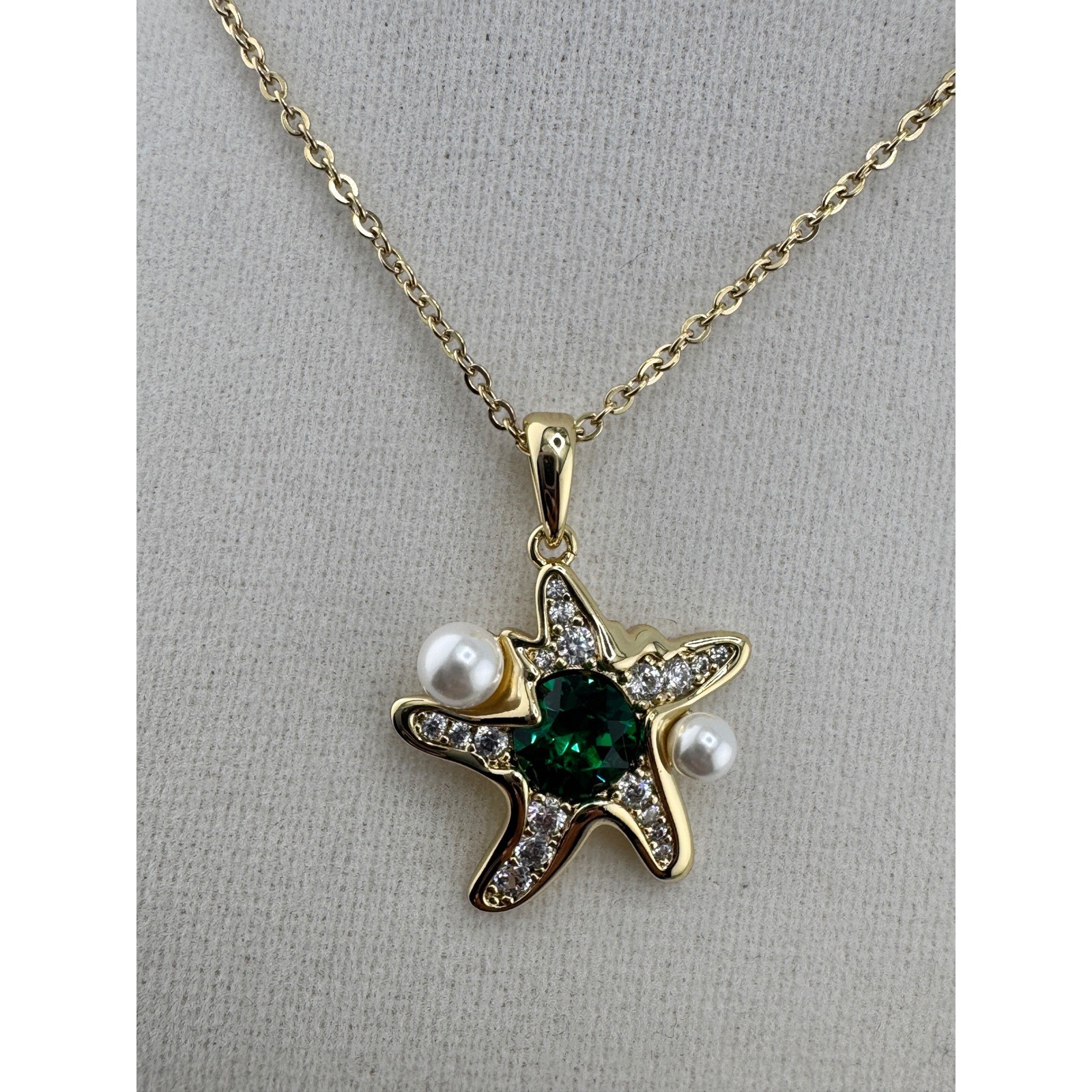 14K Gold Plated Starfish Necklace Earring Set Emerald Green Crystal Pearl