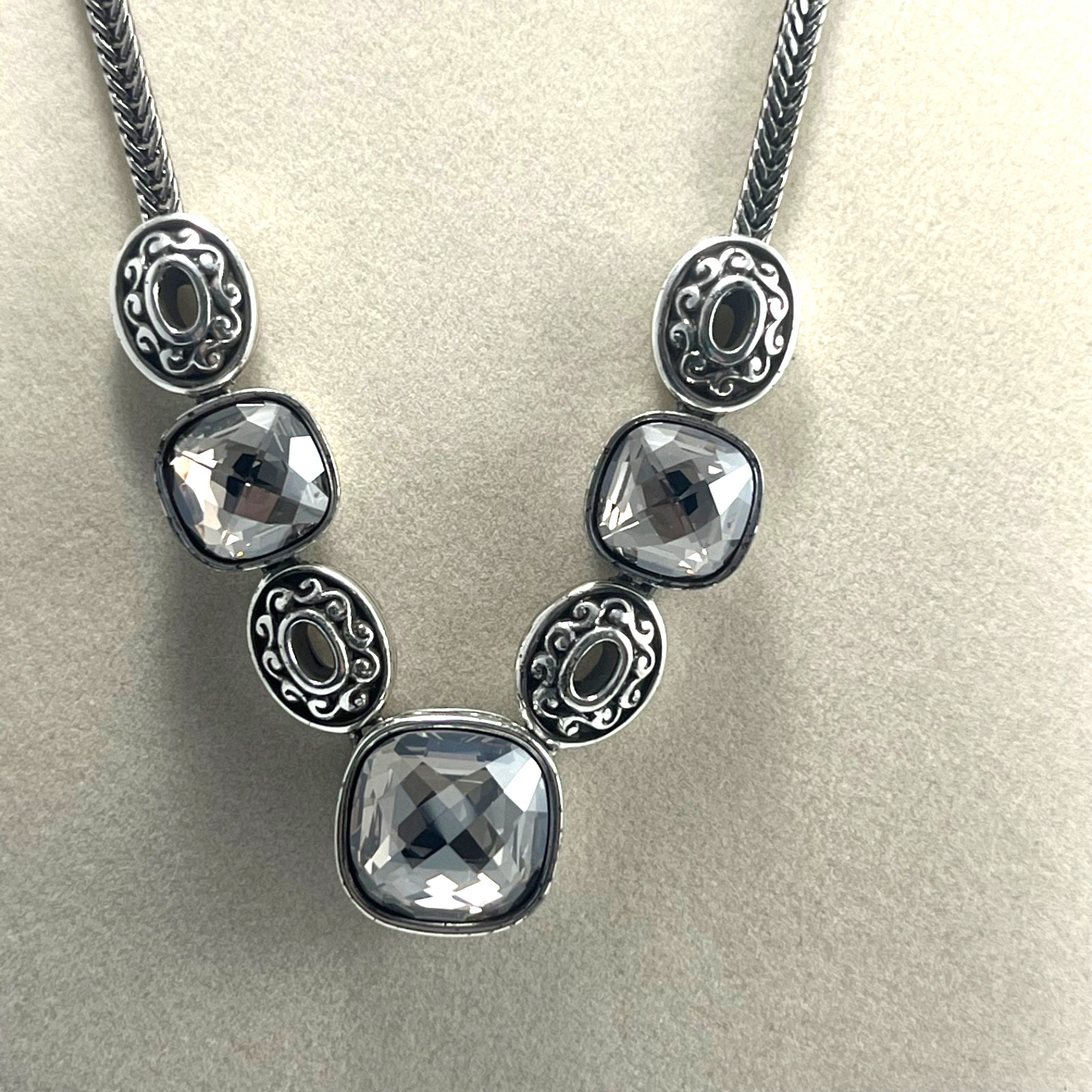 Brighton Venus Rising Retired Silver Tone Smokey Crystal 17 in Necklace