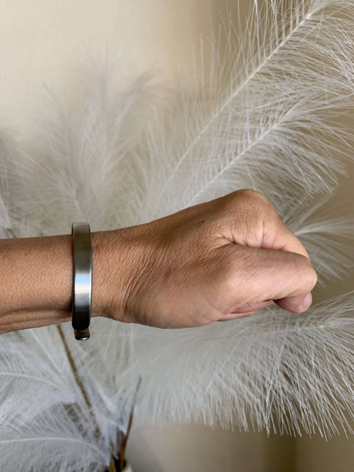 Silver Titanium Magnetic Bracelet Cuff 10 Magnets Arthritis Pain Energy Balance
