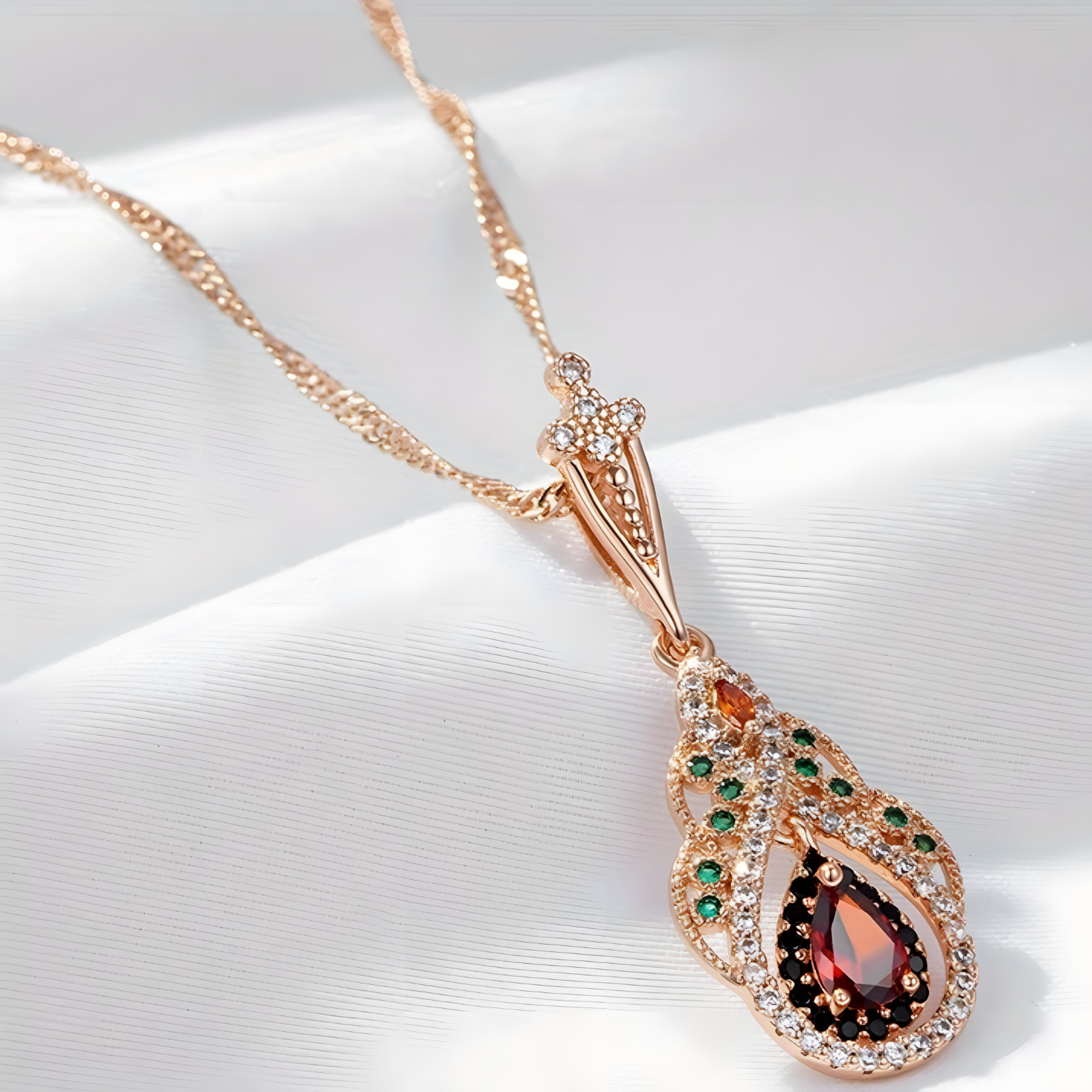 Unified Jewellery Arabian Alloy Crystal Pendant Necklace Gold-Tone Geometric 580