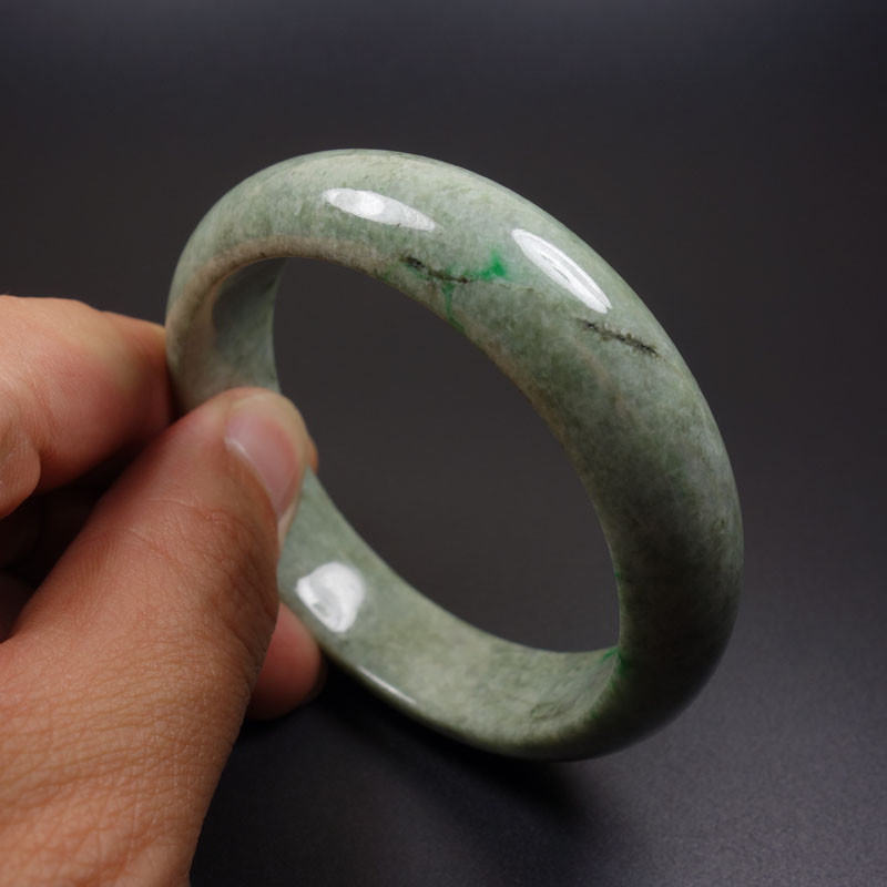 59mm Certified Grade A 100% Natural Green Jadeite Jade Bangle Bracelet Z7021