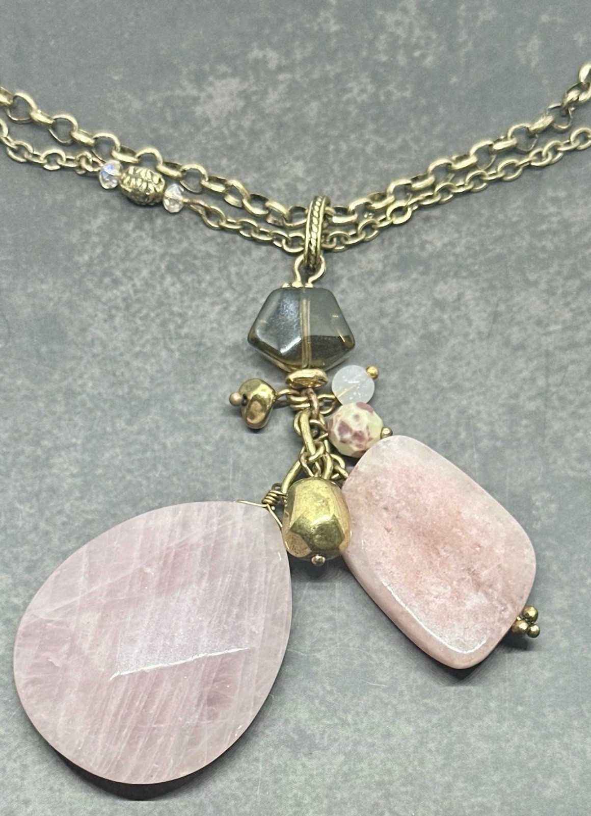 CHICO”S Double Gold Tone Chain Rose Quartz Pendants Dangle 18″ – 22″ Necklace