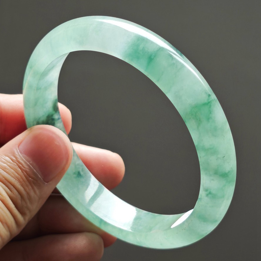 62mm Burma Natural Ice Green Jadeite Bracelet Emerald Jade Bracelet Bangle 4025