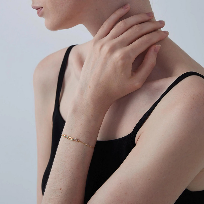 Dainty Gold Ocean Wave Bracelet in 925 Sterling Silver