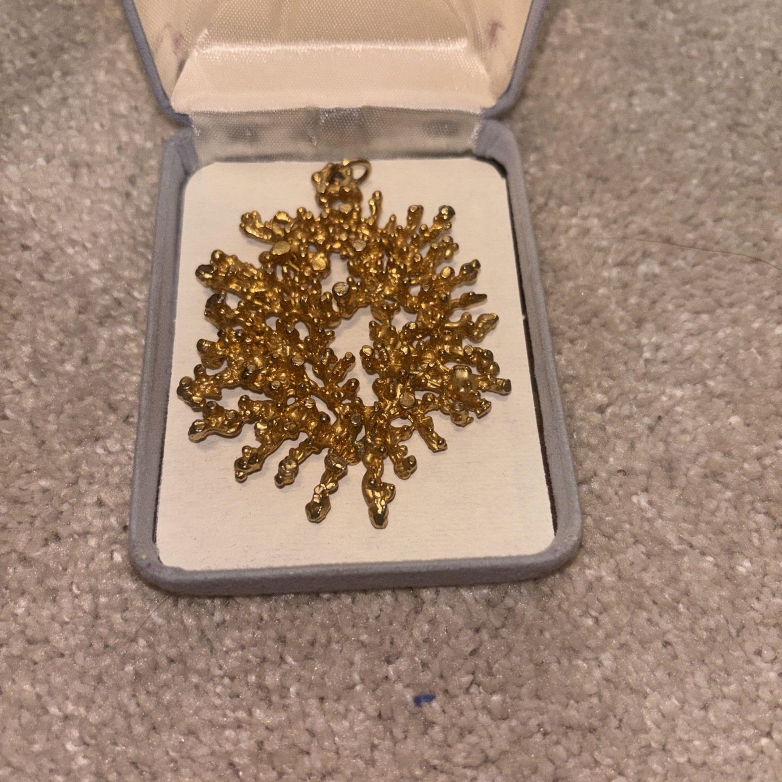 NAPIER Sea Fern Necklace Circa1971 Gold Tone Unblemished W Chain Vintage Item