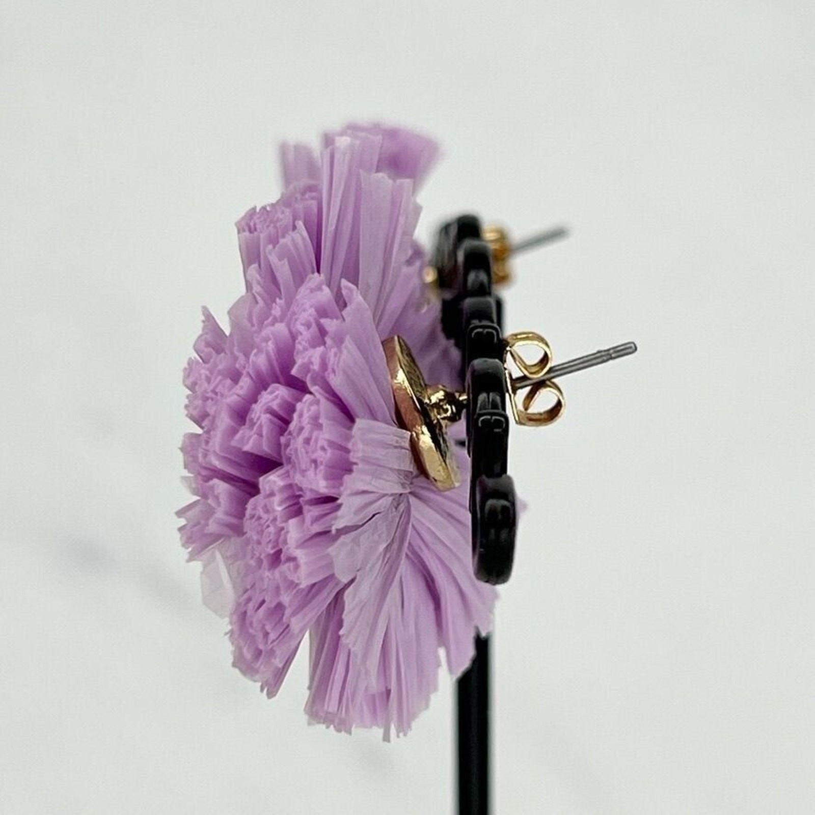 Purple Beaded Straw Flower Post Stud Earrings Pierced Pair