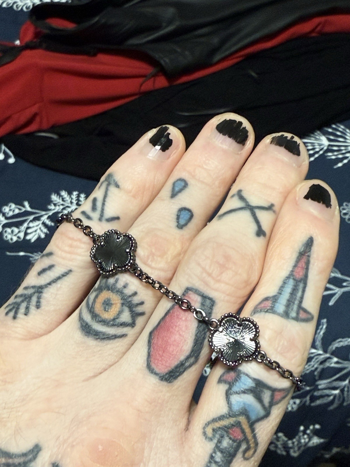 MODRSA 925 Sterling Silver Chain Bracelet Dark Gray Black Flowers Goth Witchy