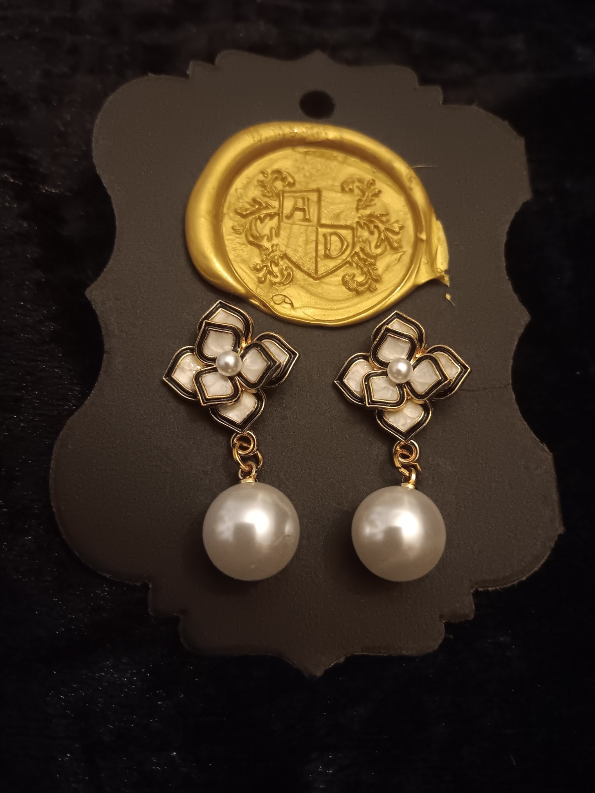 Gold-tone Dangle Stud Earrings 3D Floral Pearl Enamel Black White Camellia-style
