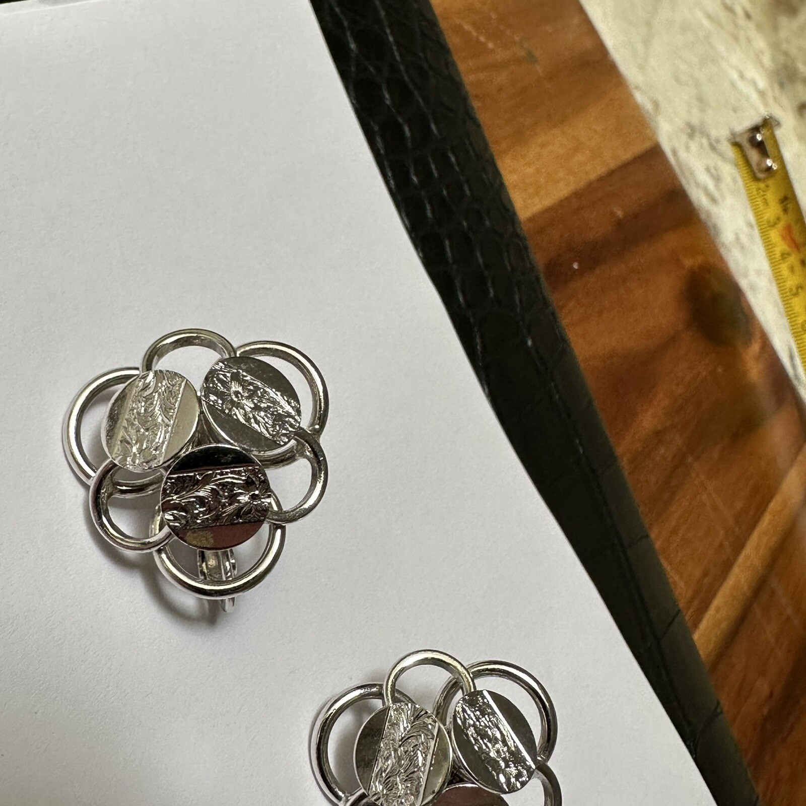 Signed SAC – Silver Tone Clip-on Clip On Earrings