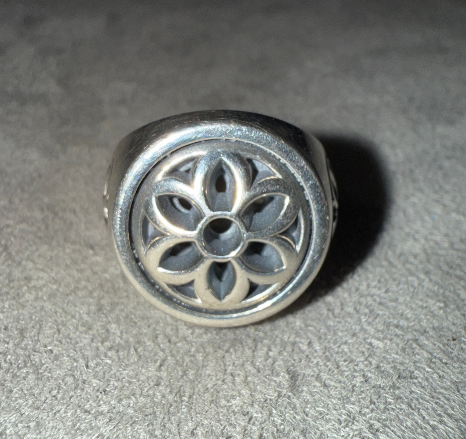 Good Art Hlywd Sterling Silver 925 Club Ring Medium, size 8 MSRP $765