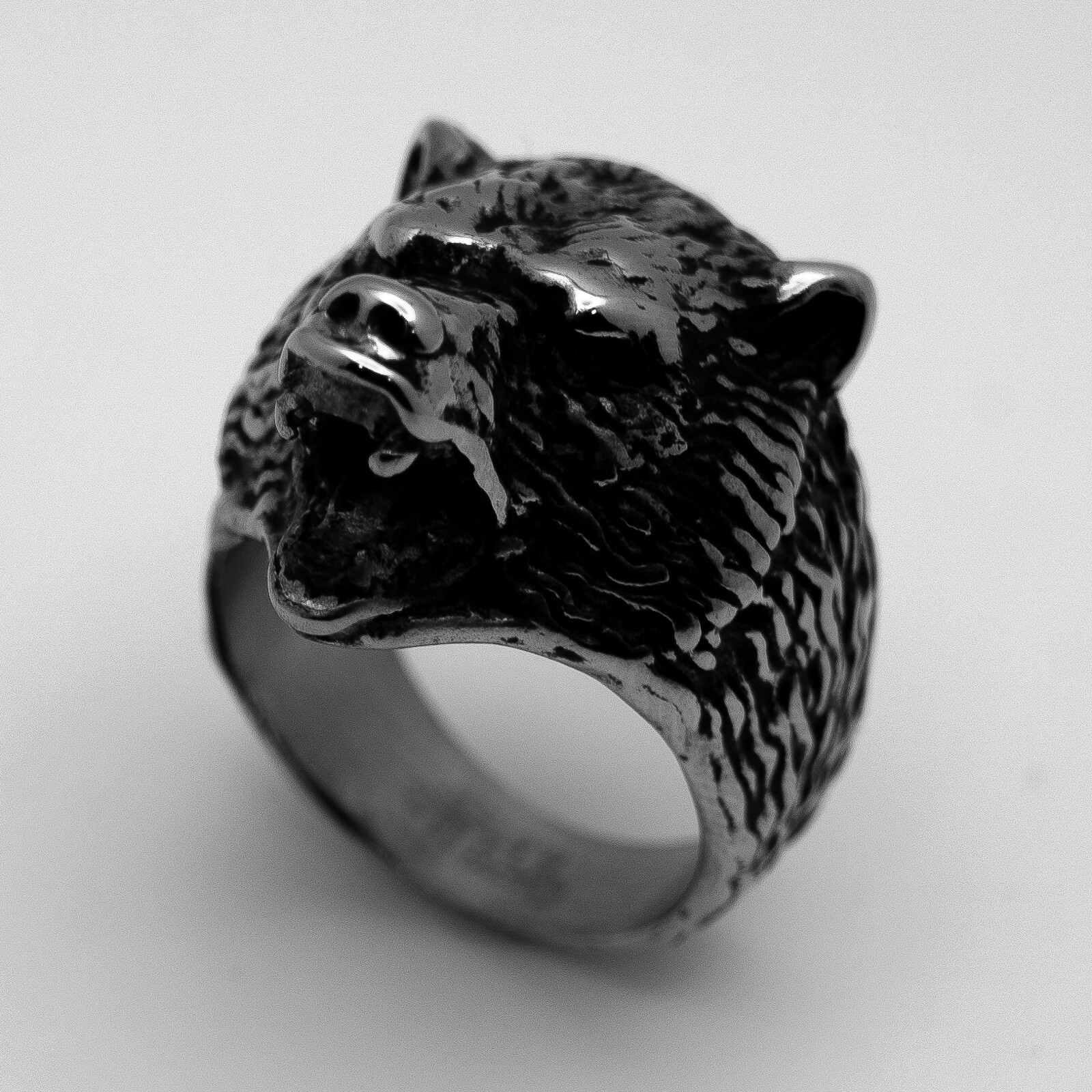 Men’s Stainless Steel Grizzly Bear Ring 133