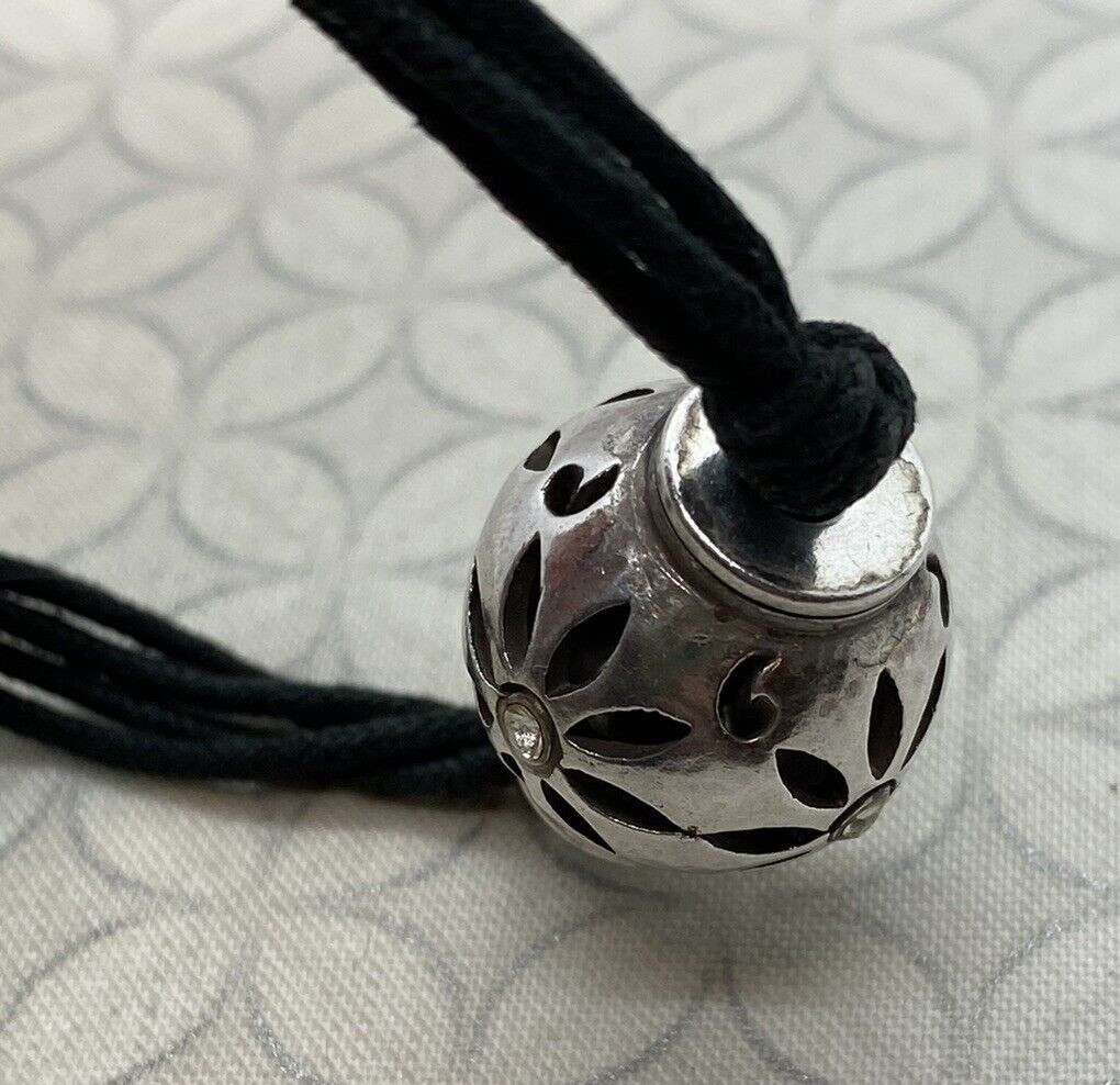 Brighton Trade Winds Silver Tone Corded Black Bracelet Round Flower bead Used